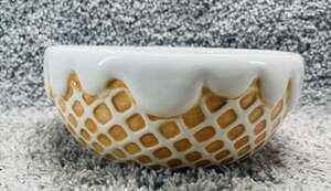 Brown Christmas Holiday Waffle Cone W/ Ice Cream Serving Kitchen Salad Bowl New